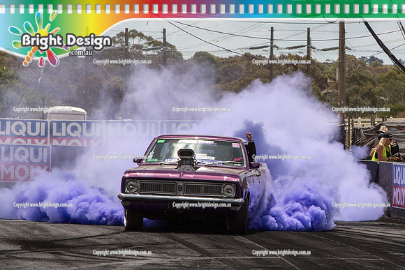 Summernats 28 Sunday 4 Jan 2015  BD  (8086)  1TUFHG BURNOUT