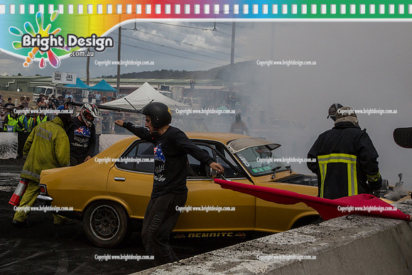 Summernats 28 Sunday 4 Jan 2015  BD  (8252)  BLO202 BURNOUT