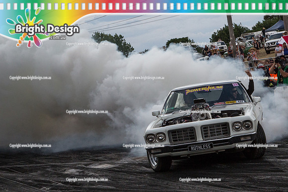 Summernats 28 Sunday 4 Jan 2015  BD  (8327)  RUTHLESS BURNOUT