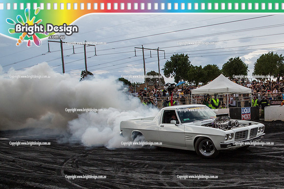 Summernats 28 Sunday 4 Jan 2015  BD  (8328)  RUTHLESS BURNOUT