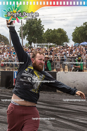 Summernats 28 Sunday 4 Jan 2015  BD  (7881)  CEMBLO BURNOUT