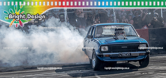 Summernats 34 Saturday 8 Jan 2022  BDMP8038  LYNCHY BURNOUT
