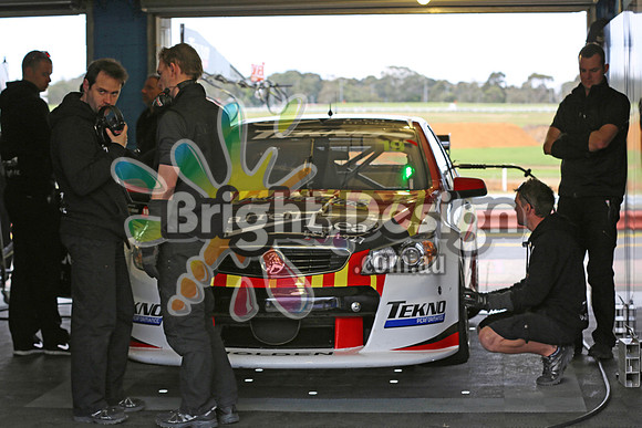 Sandown 500 V8 Supercars  Friday 13 Sept 2013  (1008)