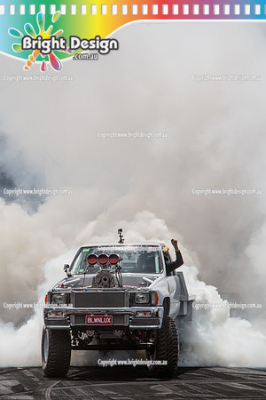 Summernats 28 Sunday 4 Jan 2015  BD  (7974)  BLWNLUX BURNOUT