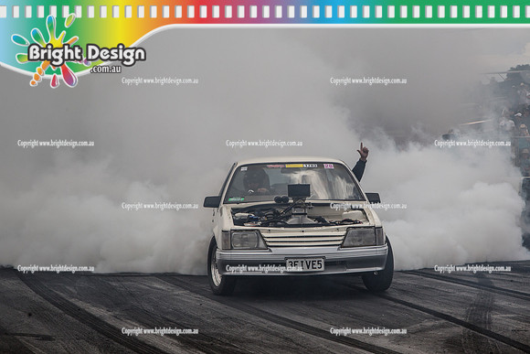 Summernats 28 Sunday 4 Jan 2015  BD  (7731)  3FIVE5 BURNOUT