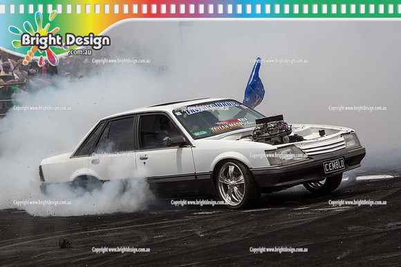 Summernats 28 Sunday 4 Jan 2015  BD  (7866)  CEMBLO BURNOUT