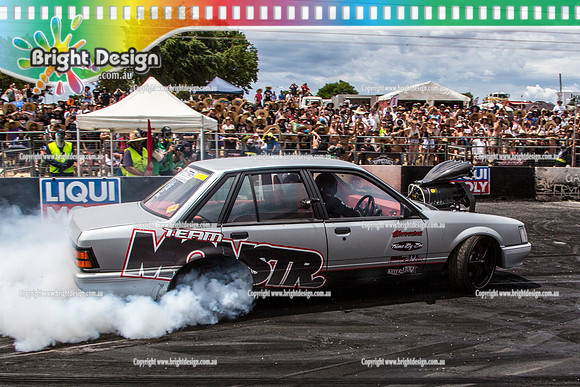 Summernats 28 Sunday 4 Jan 2015  BD  (7959)  CUTSIK BURNOUT