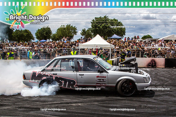 Summernats 28 Sunday 4 Jan 2015  BD  (7958)  CUTSIK BURNOUT
