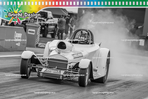 RN25 Riverbend Nationals @ the Bend April 2025 (16094) B&W 1927 INSANIT II DAN BaDeR