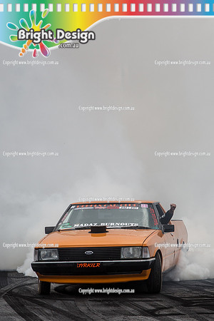 Summernats 28 Sunday 4 Jan 2015  BD  (7780)  TYRKILR BURNOUT