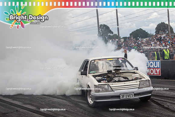 Summernats 28 Sunday 4 Jan 2015  BD  (7734)  3FIVE5 BURNOUT