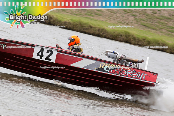 Victorian Drag Boat Club VDBC Club Day at NWSC  18 Jan 2015  (5297)  SOMETHING DIFFERENT COVER SHOT