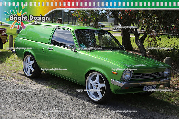All Holden Day @  Dandeonong 7 April 2013  Bright Design (1028)  TVD442