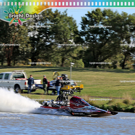 Victorian Drag Boat Club 6 sec Hydro Shoot Out Club Race Day 19 April 2013 Bright Design  (1447)  THUNDER DOWN UNDER square