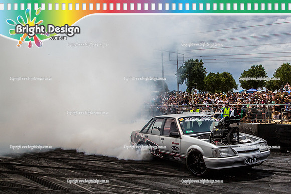 Summernats 28 Sunday 4 Jan 2015  BD  (7956)  CUTSIK BURNOUT