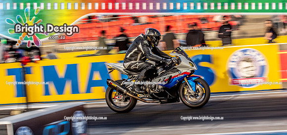 Fast Friday @ Calder Park Drag Racing Friday 18 November 2022  (137380)  BIKE BMW 2L1MN