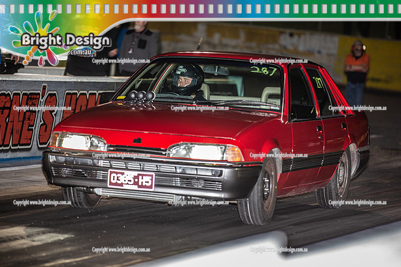 Fast Friday @ Calder Park Drag Racing Friday 18 November 2022  (138005)  0385H5
