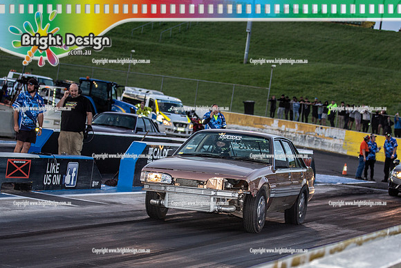 Fast Friday @ Calder Park Drag Racing Friday 18 November 2022  (137788)  IYKYK VL