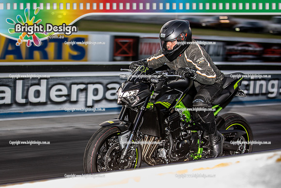 Fast Friday @ Calder Park Drag Racing Friday 18 November 2022  (137783)  BIKE 2N90M GREEN BLACK