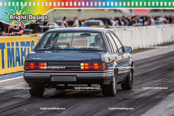 Fast Friday @ Calder Park Drag Racing Friday 18 November 2022  (137646)  VL 253