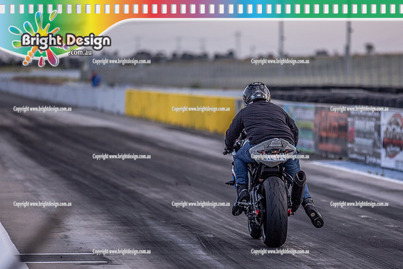 Fast Friday @ Calder Park Drag Racing Friday 18 November 2022  (137629)  BIKE 2L1MN