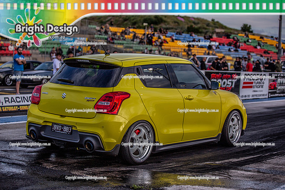 Fast Friday @ Calder Park Drag Racing Friday 18 November 2022  (137613)  SWIFT BVO883