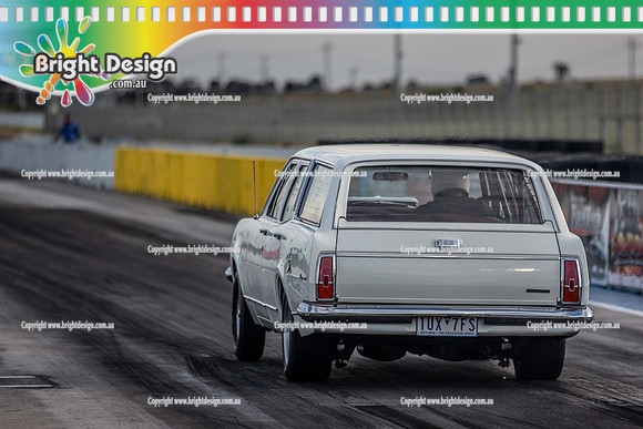 Fast Friday @ Calder Park Drag Racing Friday 18 November 2022  (137547)  1UX7FS