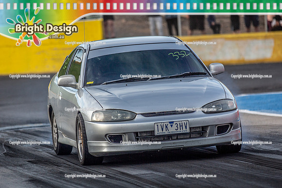 Fast Friday @ Calder Park Drag Racing Friday 18 November 2022  (137528)  1VK3HV