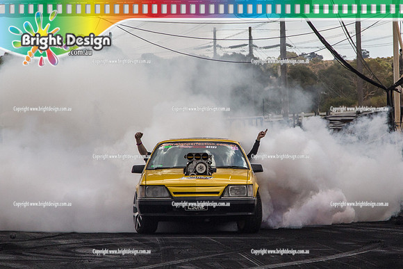 Summernats 28 Sunday 4 Jan 2015  BD  (8115)  LSONE BURNOUT