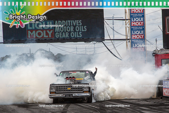 Summernats 28 Sunday 4 Jan 2015  BD  (7887)  SOLID BURNOUT