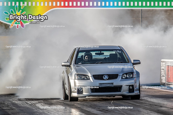 Fast Friday @ Calder Park Drag Racing Friday 13 January 2023  (141534)  SILVER COMMODORE TBC