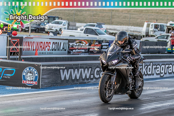 Fast Friday @ Calder Park Drag Racing Friday 13 January 2023  (141767)  BIKE  BLK 2A5YM
