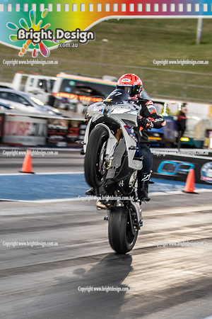 Roll Racing @ Calder Park Drag Racing Friday 16 December 2022  (140837)-2  BIKE 5A5LP