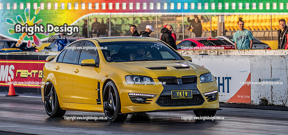 Roll Racing @ Calder Park Drag Racing Friday 16 December 2022  (140532)-2  YKTV