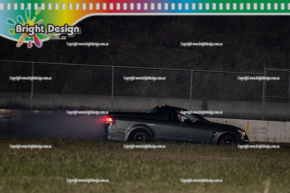 Roll Racing @ Calder Park Drag Racing Friday 16 December 2022  (141179)  1VX4oB