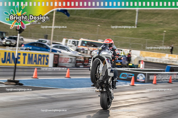 Roll Racing @ Calder Park Drag Racing Friday 16 December 2022  (140837)  BIKE 5A5LP