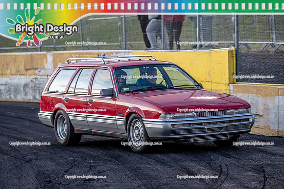 Roll Racing @ Calder Park Drag Racing Friday 16 December 2022  (140724)  RED VL WAGON