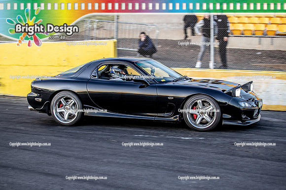 Roll Racing @ Calder Park Drag Racing Friday 16 December 2022  (140711)  BUZINN