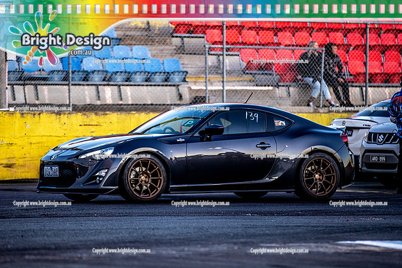Roll Racing @ Calder Park Drag Racing Friday 16 December 2022  (140702)  1EG5AP