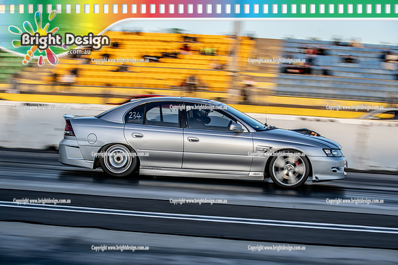Roll Racing @ Calder Park Drag Racing Friday 16 December 2022  (140518)  TBC SILVER SENATOR