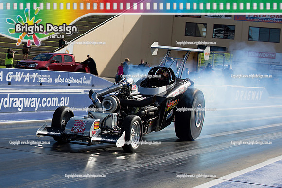 X-Champs @ Sydney Dragway SUN 4 May 2014  (6050)  AAMA 316 ANDREW MUSGRAVE  CROWD