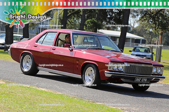 All Holden Day @  Dandeonong 7 April 2013  Bright Design (1309)  AHZ079
