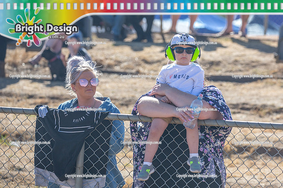 Holden Powered Nationals #4 @ Heathcote Park Raceway Sat 6 April 2019 (17242) CROWD