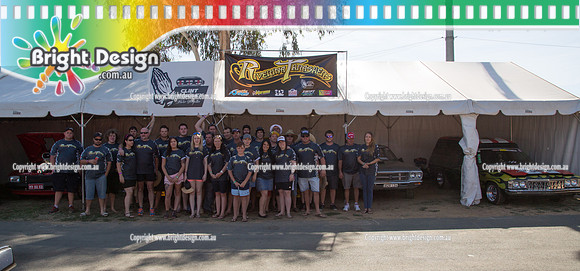 Summernats 28 Friday 2 Jan 2015  BD  (369)  RIVERINA THRASHERS  CROWD