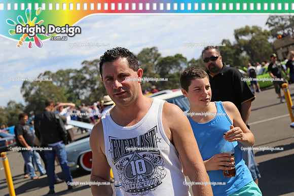 All Holden Day @  Dandeonong 7 April 2013  Bright Design (1085)  CROWD