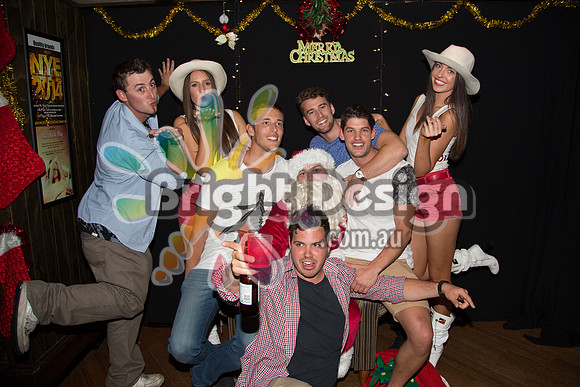 2014 Christmas Eve @ The Irish  24 Dec 2014 (3017)