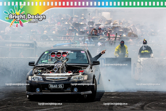 Summernats 28 Saturday 3 Jan 2015  BD (4687)  MAADSS BURNOUT