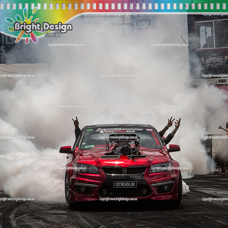 Summernats 28 Sunday 4 Jan 2015  BD  (8038)  STRUGLIN BURNOUT