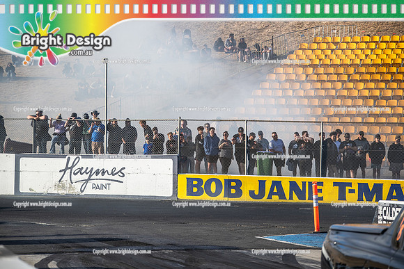 Fast Friday @ Calder Park Drag Racing 16 January 2026 (185917) CROWD
