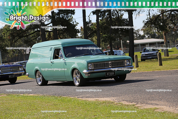 All Holden Day @  Dandeonong 7 April 2013  Bright Design (1433)  HTVAN